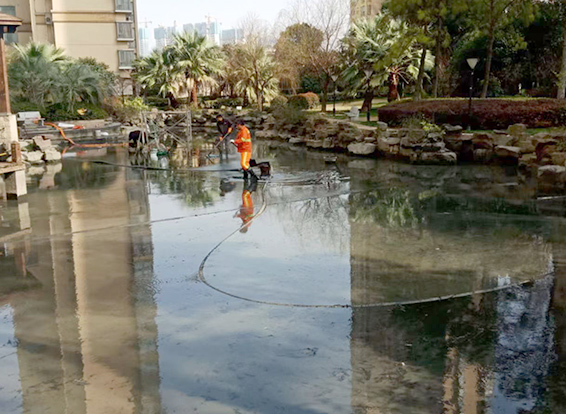 怀安景观池淤泥清理